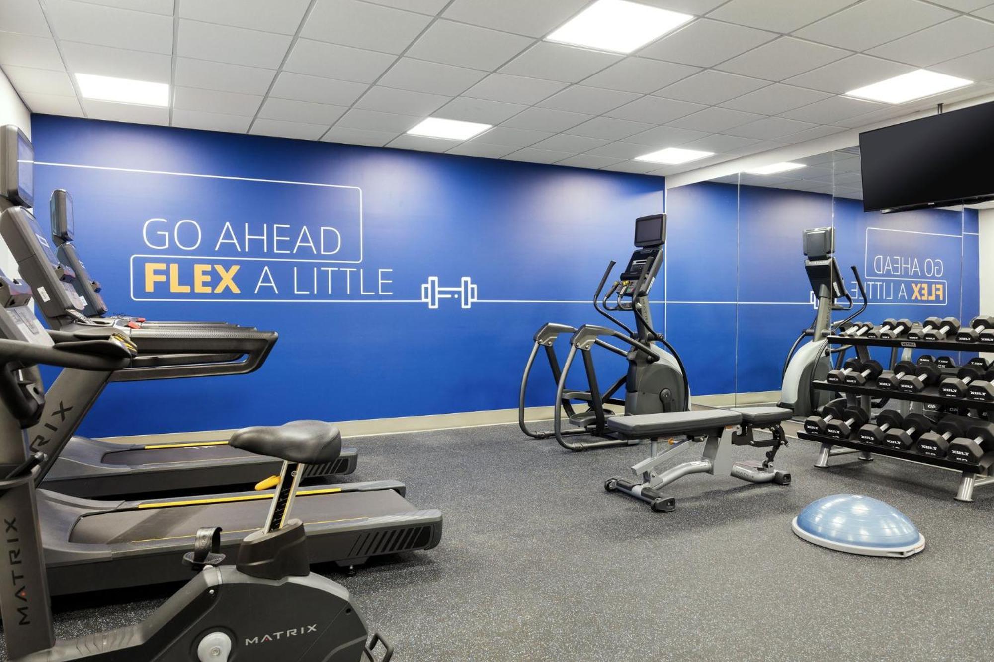 Holiday Inn Express & Suites Memphis East By Ihg 外观 照片